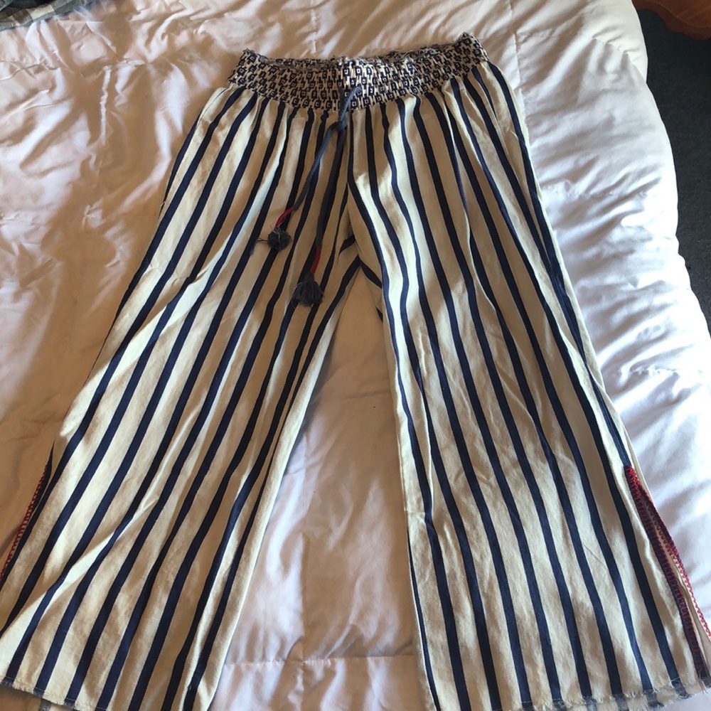 Capri length linen pants